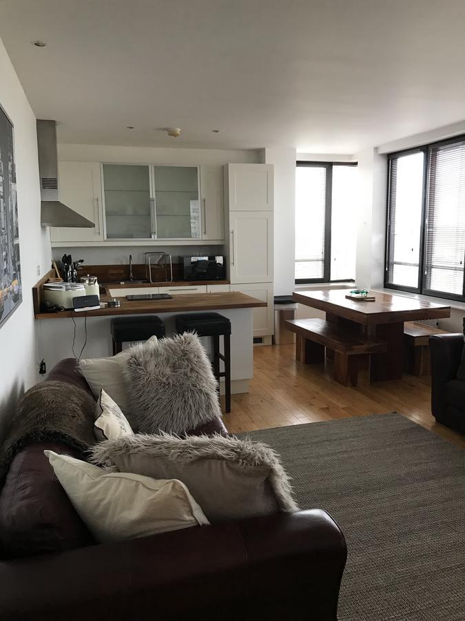 1 Farnsby Street Apartment 19 Swindon Extérieur photo
