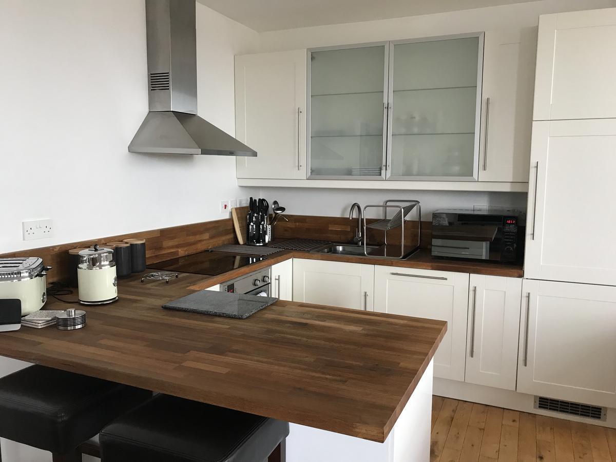 1 Farnsby Street Apartment 19 Swindon Extérieur photo