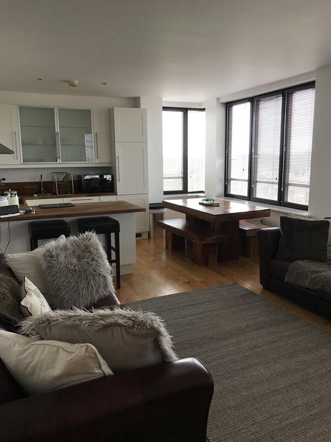 1 Farnsby Street Apartment 19 Swindon Extérieur photo